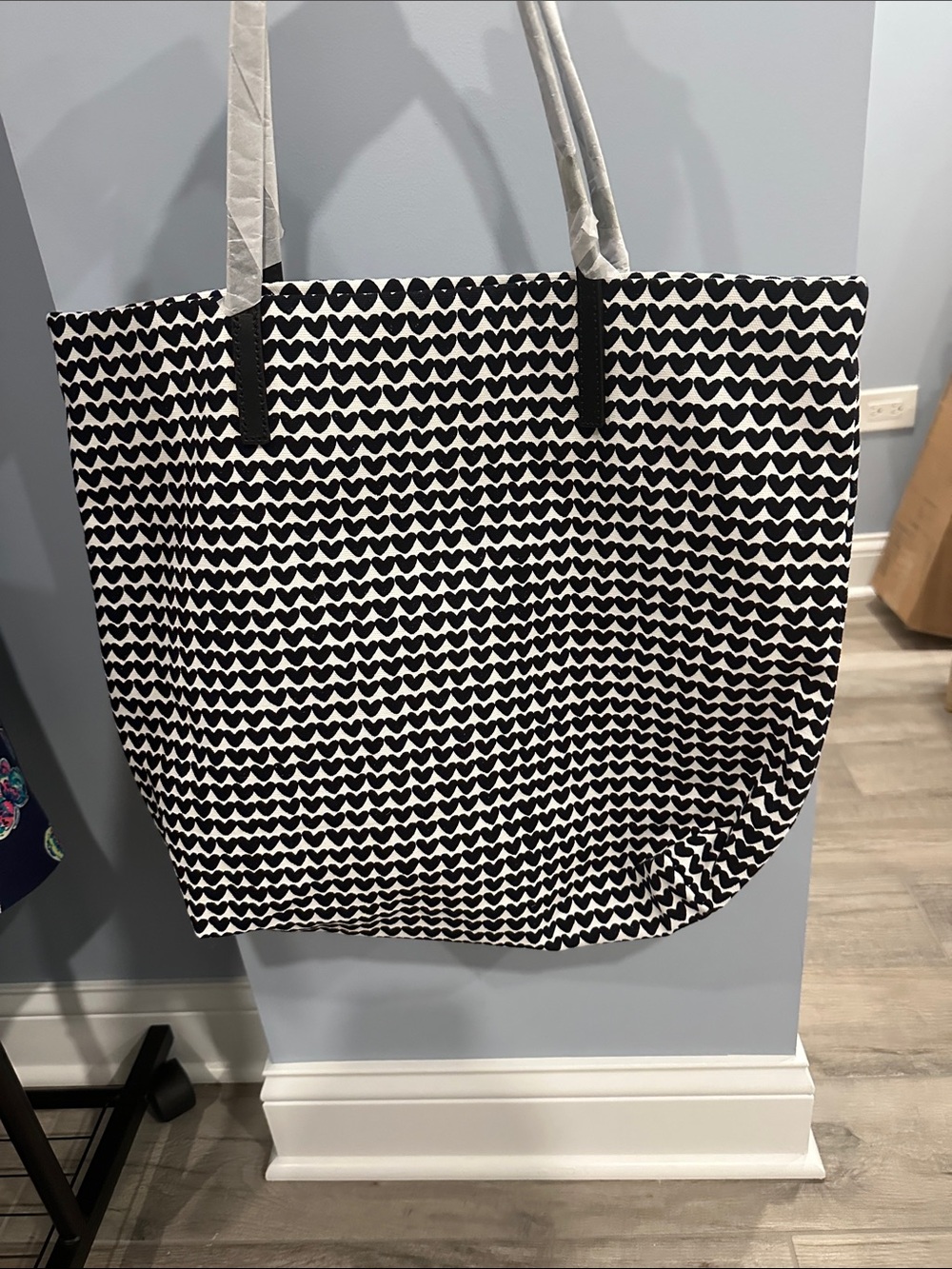 kate spade Black and White Heart-Print Tote - Picture 4 of 4
